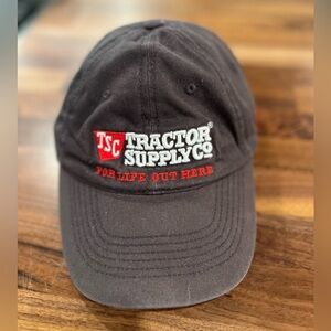 Tractor Supply Co. ball cap in GUC